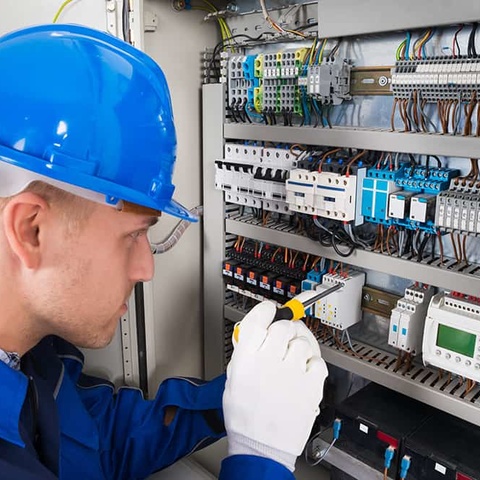 Elektroniker für Energie- und Gebäudetechnik (m/w/d) bei Andreas Scherer Elektrotechnik GmbH in Stuttgart