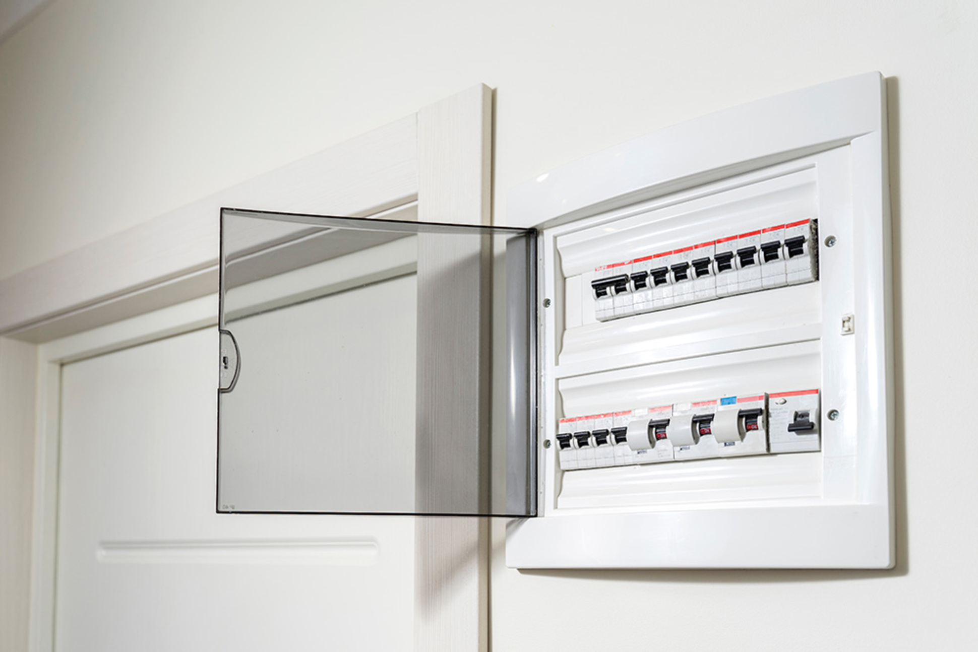 Über­spannungs­schutz bei Andreas Scherer Elektrotechnik GmbH in Stuttgart