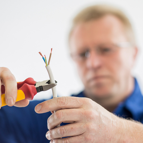 DGUV Vorschrift 3-Check bei Andreas Scherer Elektrotechnik GmbH in Stuttgart